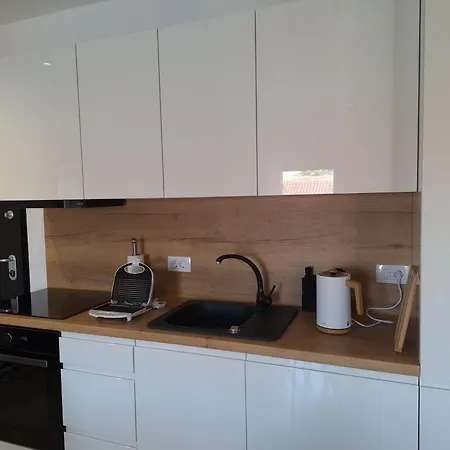 Zvonimir アパート